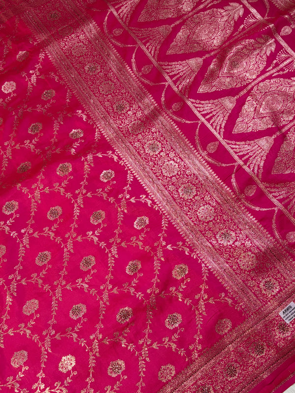 The Gulabi Rani: Magenta & Antique Gold Banarasi Inspired Woven Saree