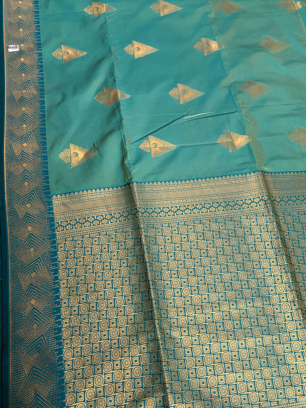 The Emerald Nila: Sage Green & Teal Woven Zari Silk Saree