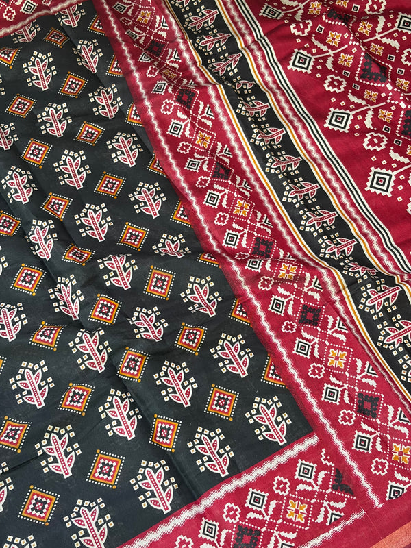 The Midnight Ikat: Charcoal Black Mul Mul Cotton Saree with Madder Red Panelled Pallu