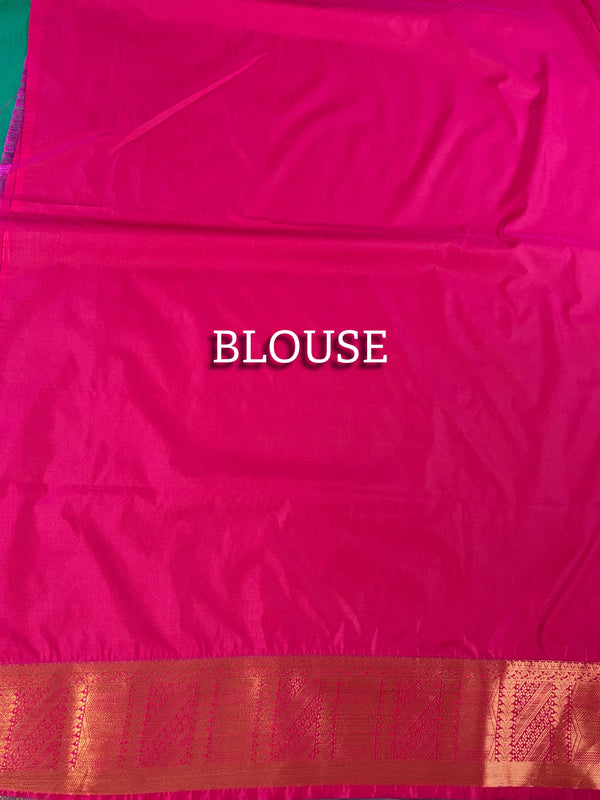 The Emerald Kalavati: Sea Green & Crimson Handloom Woven Saree