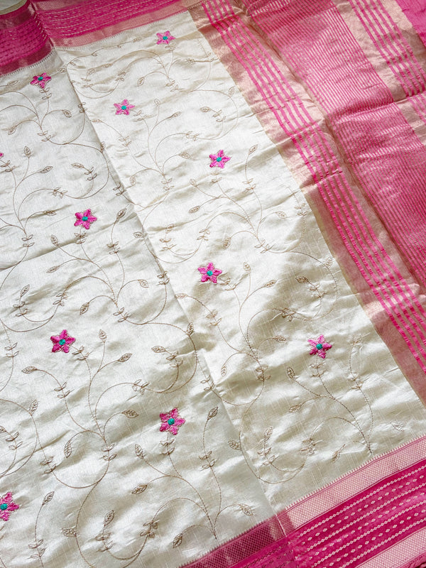 The Ananya Vilasa: Off-White & Gulabi Pink Tussar Silk Cotton Saree