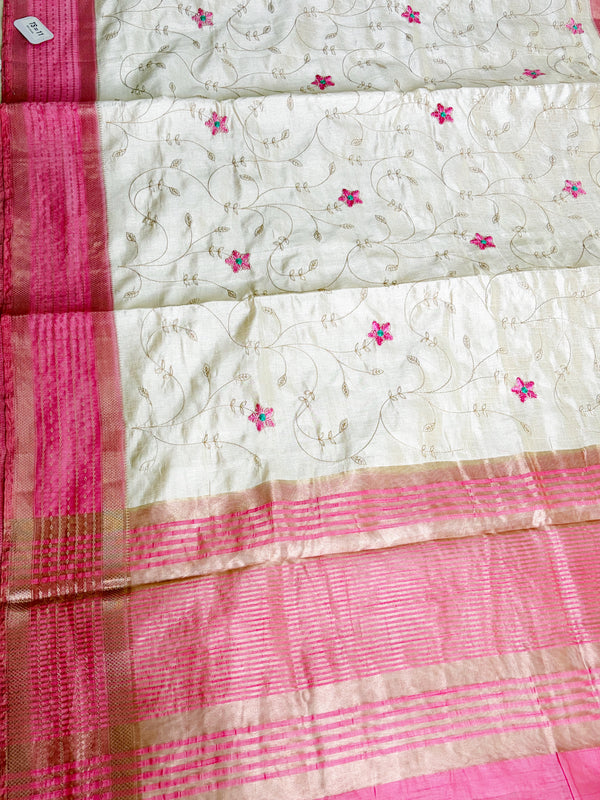 The Ananya Vilasa: Off-White & Gulabi Pink Tussar Silk Cotton Saree