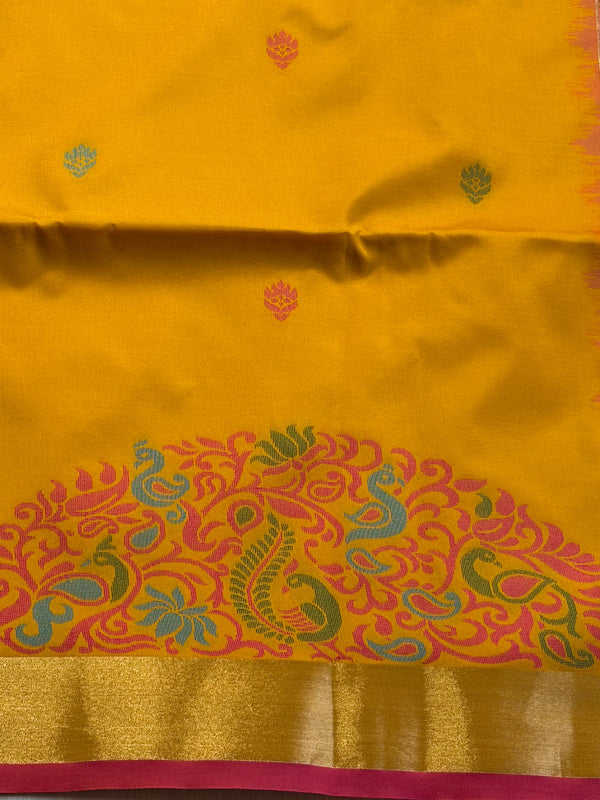 Sun-kissed silk and peony pink. โ๏ธ๐ธ
