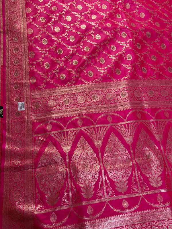 The Gulabi Rani: Magenta & Antique Gold Banarasi Inspired Woven Saree