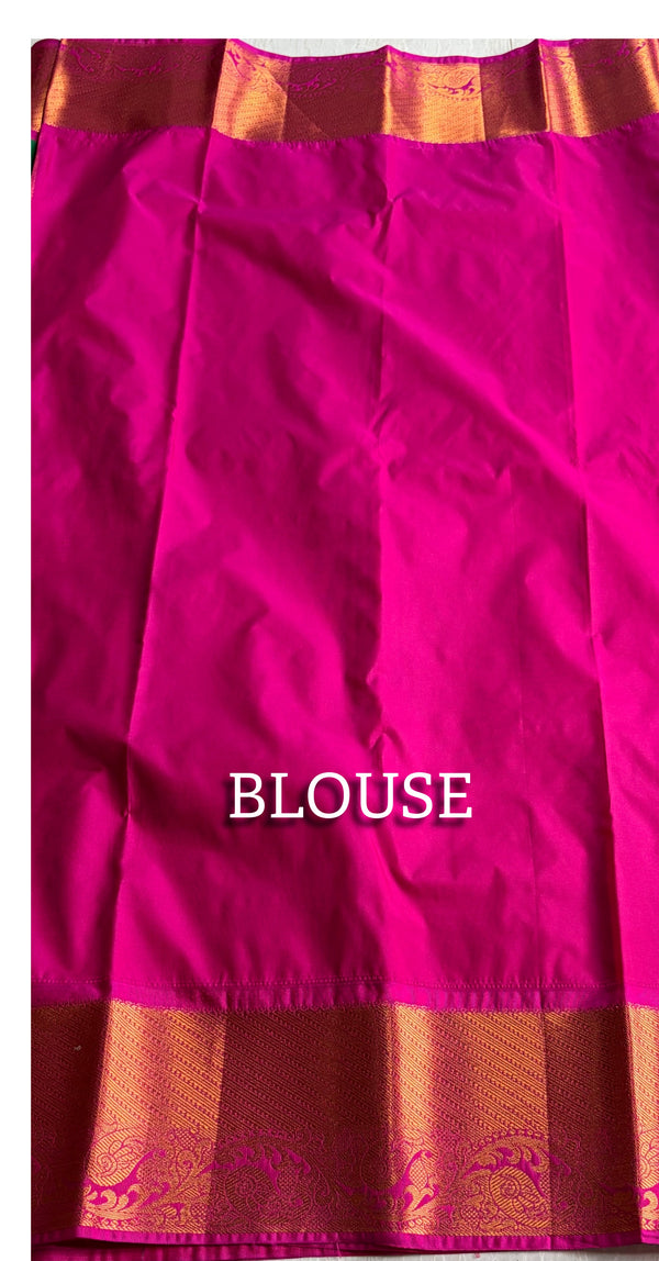The Sovereign Emerald: Deep Green Kanchipuram Silk Saree with Fuchsia Pink & Gold Zari Border