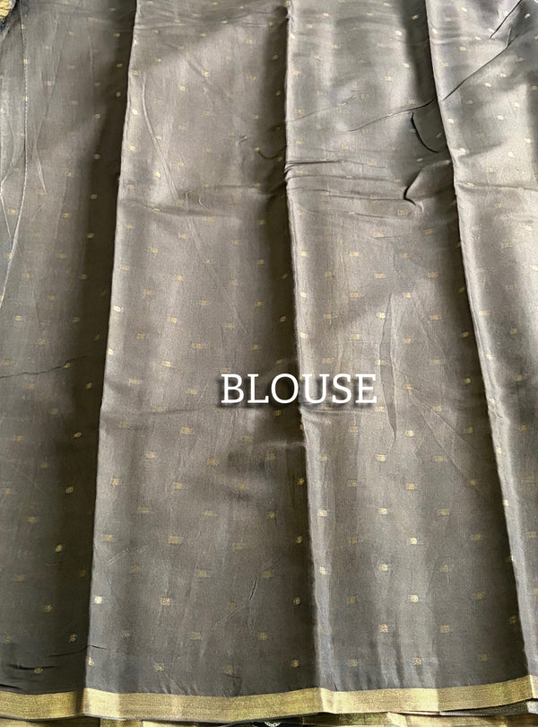 The Midnight Lattice: Deep Indigo Pure Cotton Saree with Monochrome Tribal Borders