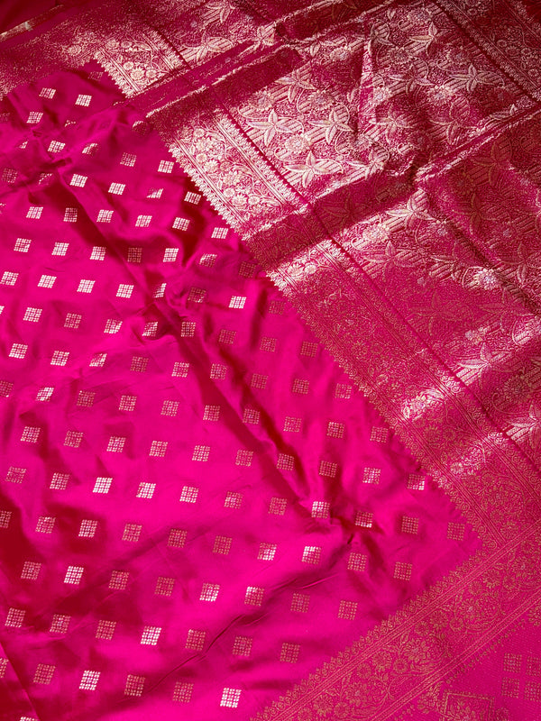 The Meenakshi Vilasa: Rani Pink & Antique Gold Banarasi Silk Saree