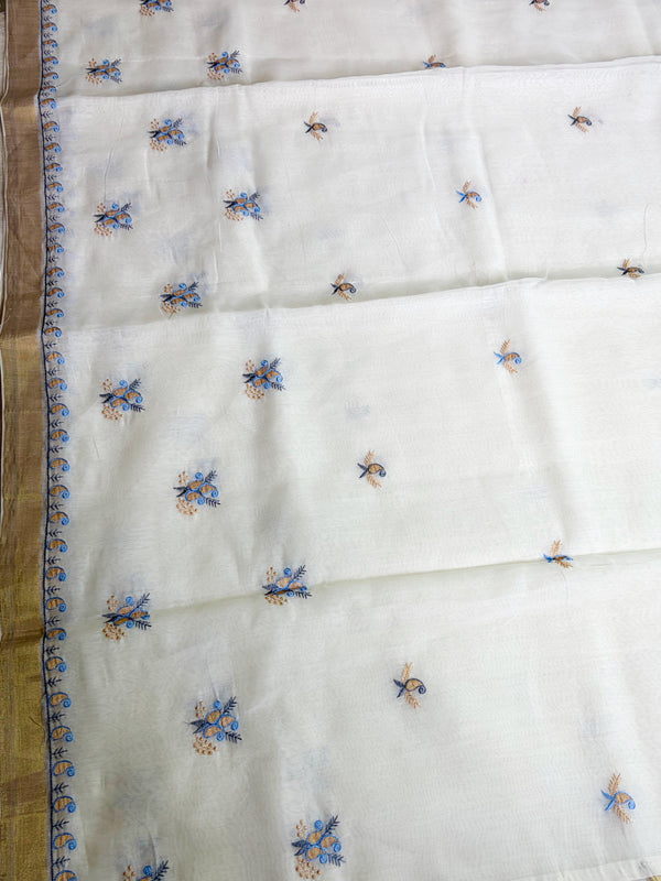 The Anwita Riva: Ivory & Gold Zari Pure Cotton Saree