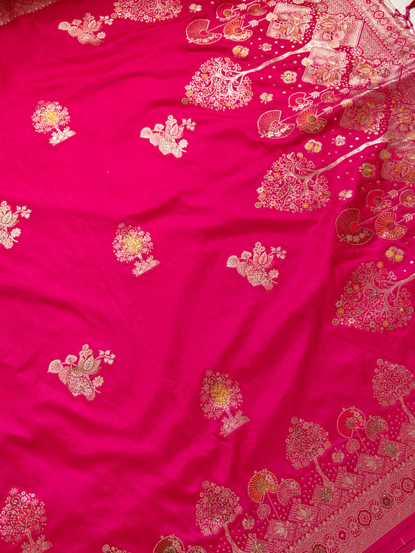 The Rohini Vilasa: Rani Pink & Antique Gold Silk Saree