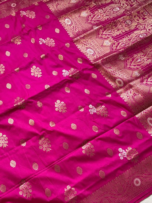 The Rajeshwari Vilasa: Rani Pink & Antique Gold Raw Silk Saree