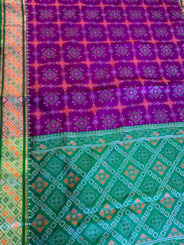 The Vaishnavi Riva: Royal Purple & Emerald Green Patola Printed Saree