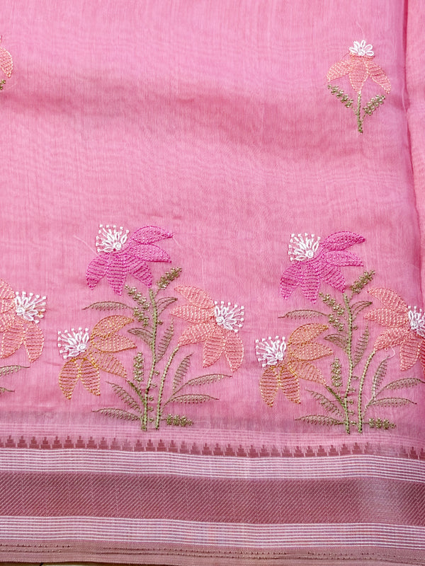 Baby pink embroidery saree:The comfort of cotton, the grace of embroidery.